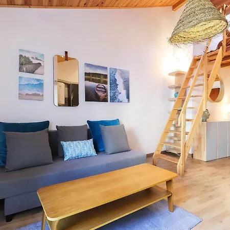 Cosy Santos Duplex By Homing Apartment