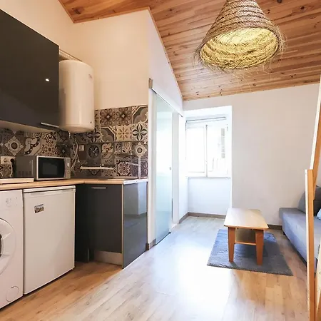 Appartement Cosy Santos Duplex By Homing Lissabon